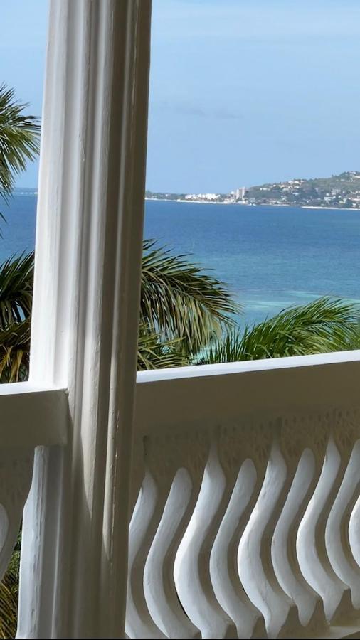 Spring Garden Mobay Resort モンテゴ・ベイ エクステリア 写真